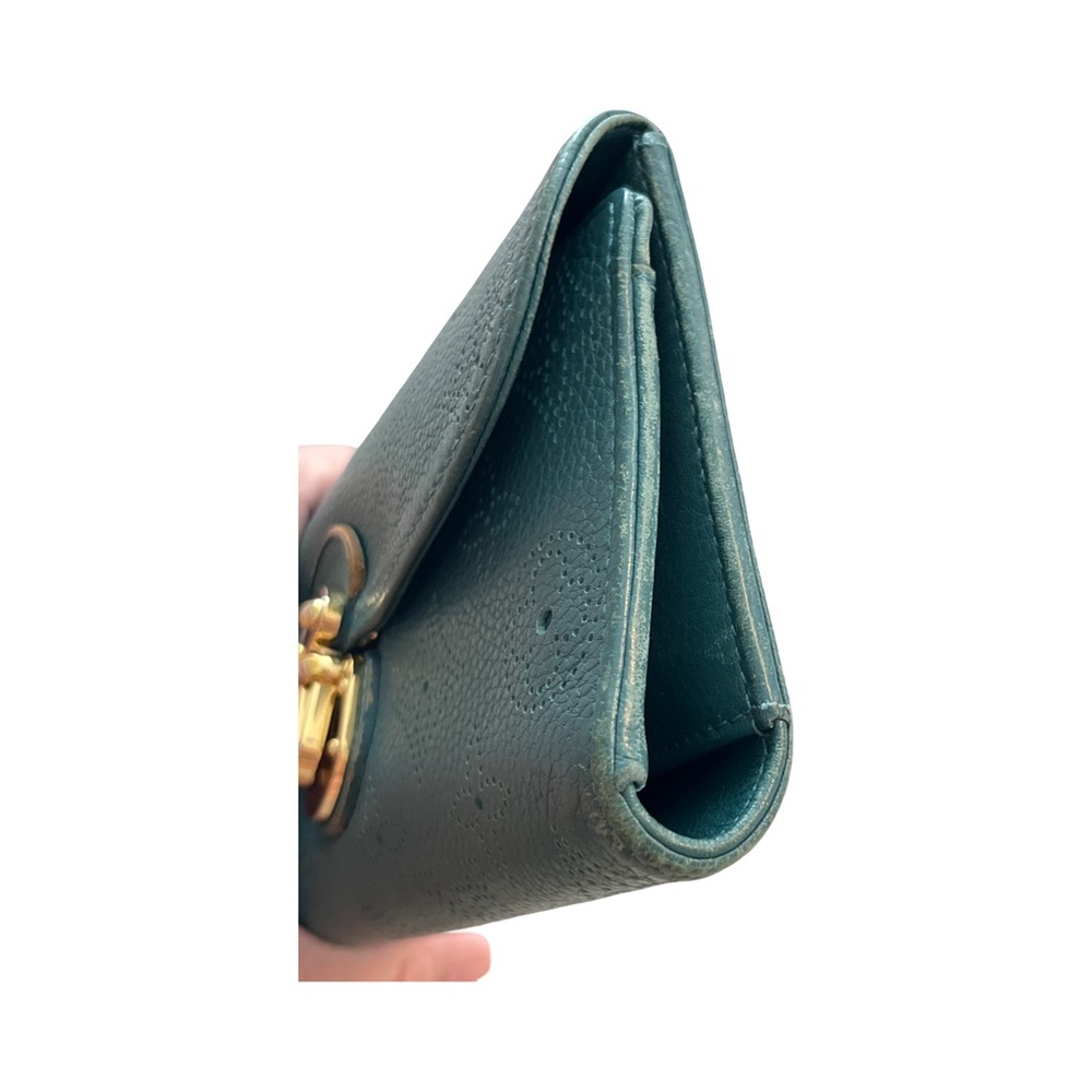 Louis Vuitton Mahina Amelia Wallet Teal Perforated Monogram Leather - Picture 12 of 15